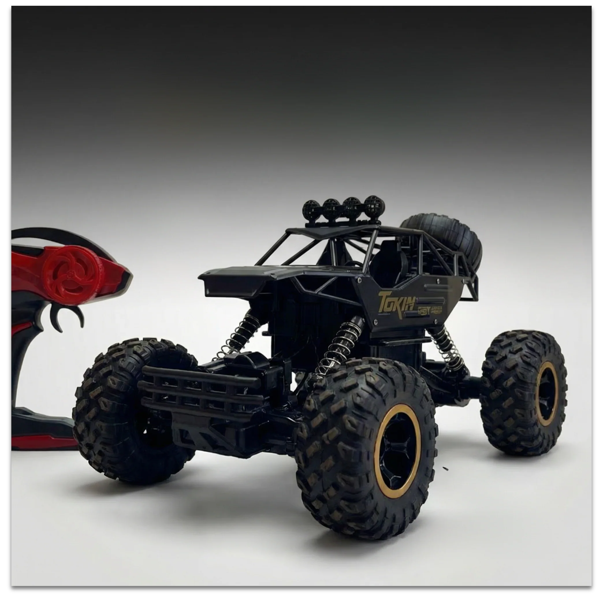 Rock Crawler RC Car - Image 3